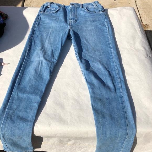 Levi Skinny Jean - Picture 7 of 8